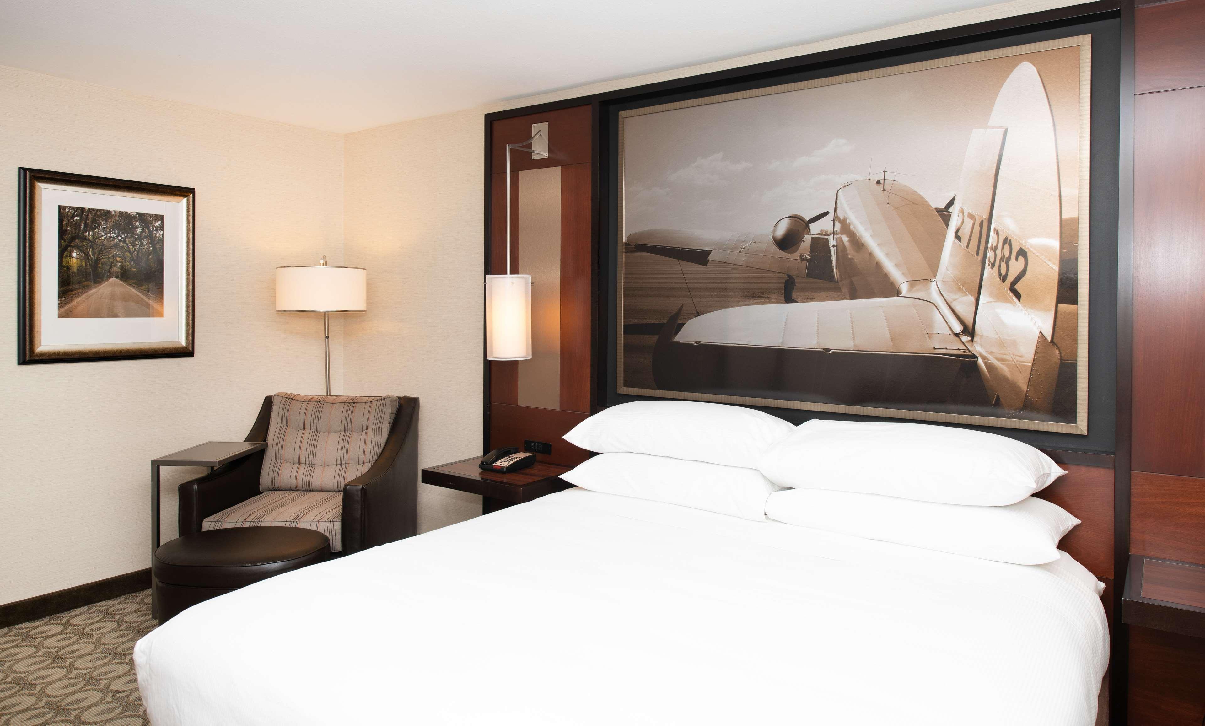 Doubletree Hotel & Suites Charleston Airport North Charleston Exterior photo